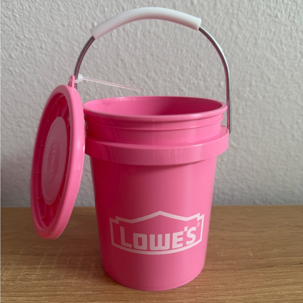 PINK Lowe's Mini Bucket 0.4-quart with Lid NEW SHIPS TODAY PINK